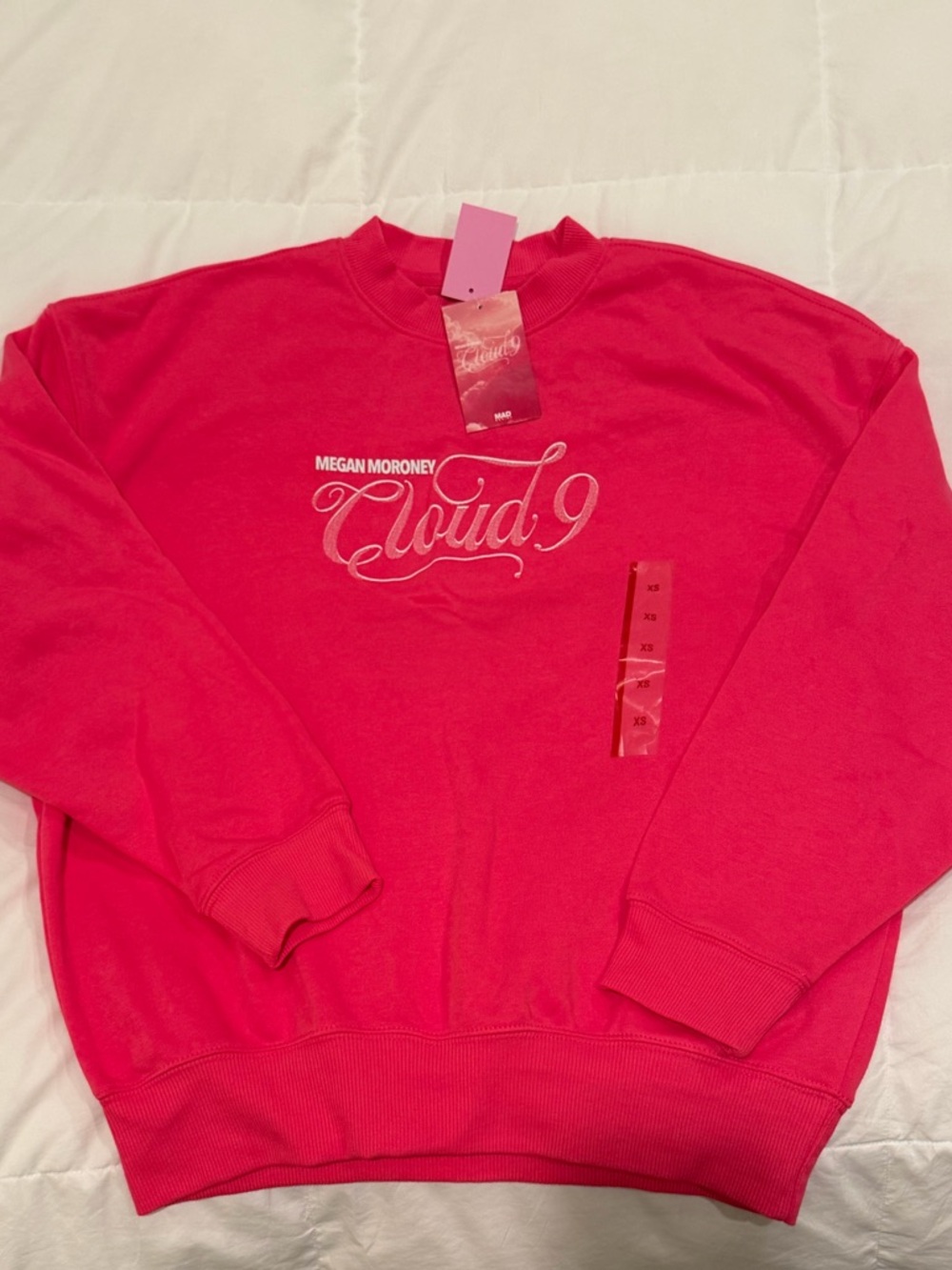 Megan Moroney Cloud 9 Pink Pullover Sweatshirt XS Fleece Graphic Print